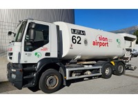SEDU206_2715459 vehicle image