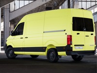 GLAU5204_3017860 vehicle image