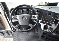TOC1273_3011771 vehicle image