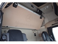 TOC1273_3011771 vehicle image