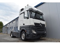 TOC1273_3011771 vehicle image