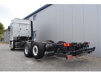 TOC1273_3013984 vehicle image