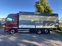 UNIK8334_2715808 vehicle image