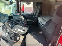 ZELJ895_2980291 vehicle image