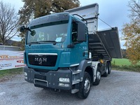 UNIK8334_2727065 vehicle image