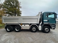 UNIK8334_2727065 vehicle image