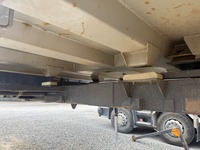 AGRO3463_2971375 vehicle image