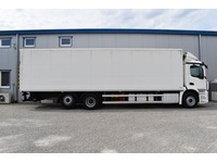 TOC1273_3028076 vehicle image