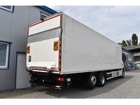 TOC1273_3028076 vehicle image