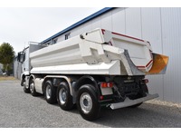 TOC1273_3038531 vehicle image