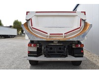 TOC1273_3038531 vehicle image