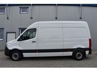 TOC1273_2741425 vehicle image