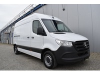 TOC1273_2741425 vehicle image