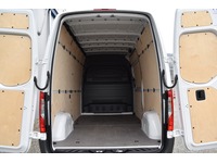 TOC1273_2741425 vehicle image