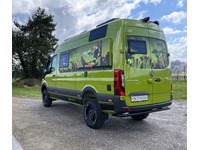 TART5813_2892240 vehicle image