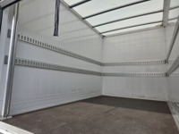 Kall37_2684496 vehicle image