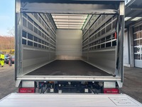 MANB1470_2814101 vehicle image