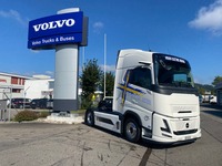 VTBO844_2729318 vehicle image