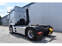 TOC1273_2666705 vehicle image