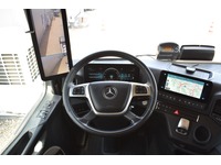 TOC1273_2666705 vehicle image