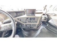 TAMZ4659_2841898 vehicle image