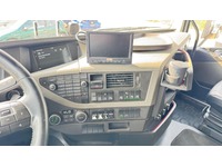 TAMZ4659_2841898 vehicle image