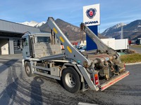 KOLL209_2812084 vehicle image