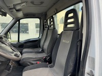 JAQU922_2677234 vehicle image