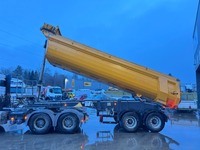 AGRO3463_2815826 vehicle image