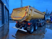 AGRO3463_2815826 vehicle image