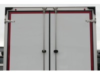 DOLD2821_2710350 vehicle image