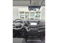 STUD177_2735059 vehicle image