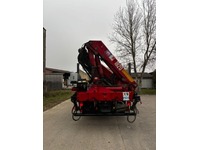 0573025 vehicle image