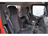 TOC1273_2767733 vehicle image