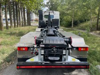 VISA147_2727216 vehicle image