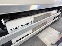 PERR4521_2917181 vehicle image