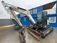 MERC9702_2667176 vehicle image