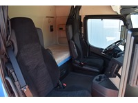 TOC1273_2957924 vehicle image