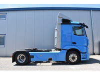 TOC1273_2957924 vehicle image
