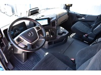 TOC1273_2957924 vehicle image