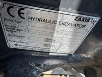AGRO3463_2659968 vehicle image
