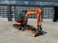 AGRO3463_2659968 vehicle image