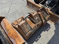 AGRO3463_2659968 vehicle image