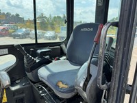 AGRO3463_2659968 vehicle image