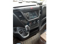 FUER10844_2955638 vehicle image