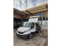 FUER10844_2955638 vehicle image
