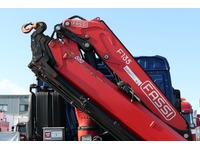 DOLD2821_3016785 vehicle image