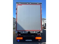 INTG9387_2702489 vehicle image