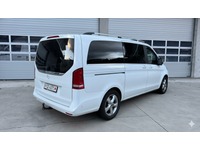 THOM6454_2740946 vehicle image