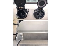 STUD177_2735059 vehicle image